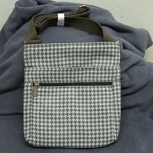 Thirty-one cross body purse